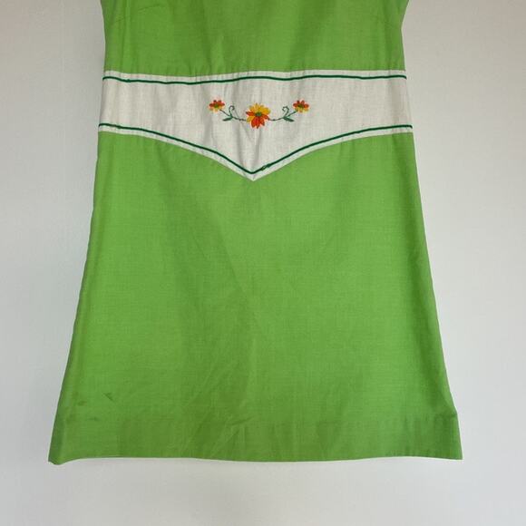 Vtg 60's Mod Green Sleeveless Embroidered Floral Swing Dress Retro Sz 13 Junior - Picture 4 of 10